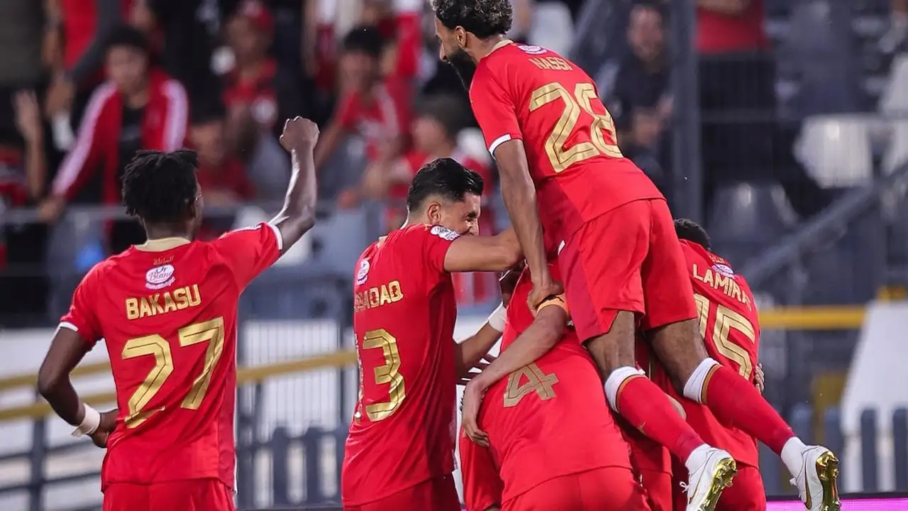 نجم الوداد البيضاوي يضع اللمسات الأخيرة للانتقال المفاجئ نحو الدوري البوليفي